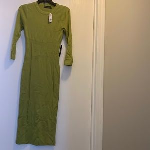 Sweater dress mid length with quarter sleeve